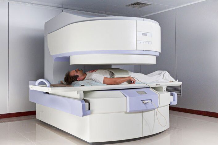 MRI como método para diagnosticar osteocondrose torácica